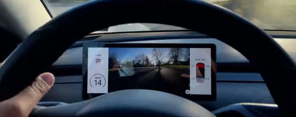 Tesla Model 3 - Y Carplay